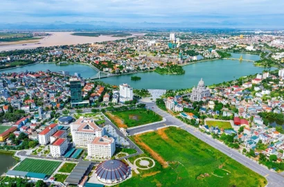 Nhật ký bất động sản 17/12: Sun Group ra mắt Sun Centro Town, duyệt nhiệm vụ quy hoạch KĐT Đại học Quốc tế