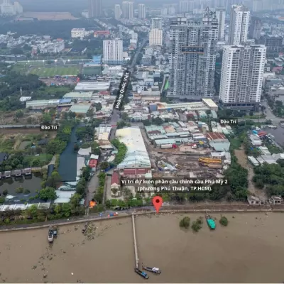 Kiến trúc nút giao vòng xoắn 2 tầng độc đáo của cầu Phú Mỹ 2