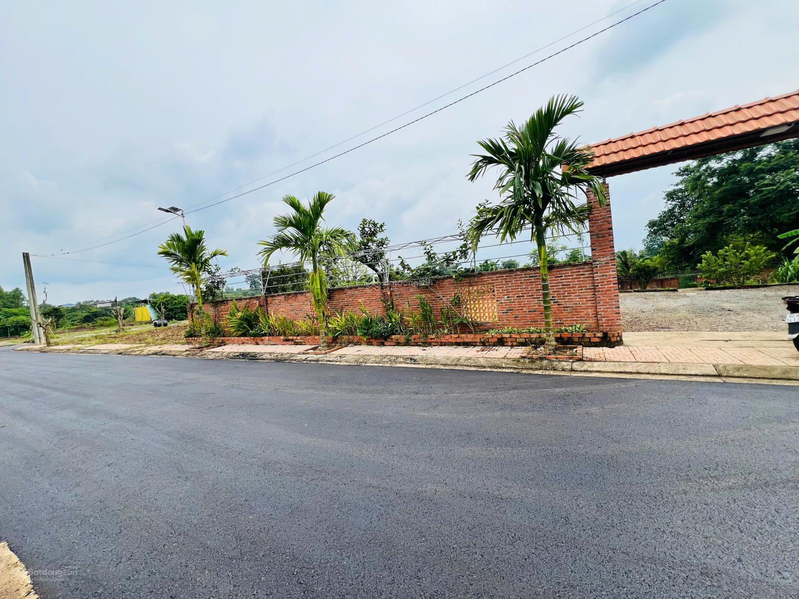 Đất nhà vườn 2000m2 sẵn 800m2 thổ cư tại Lộ 25, Thống Nhất, Đồng Nai