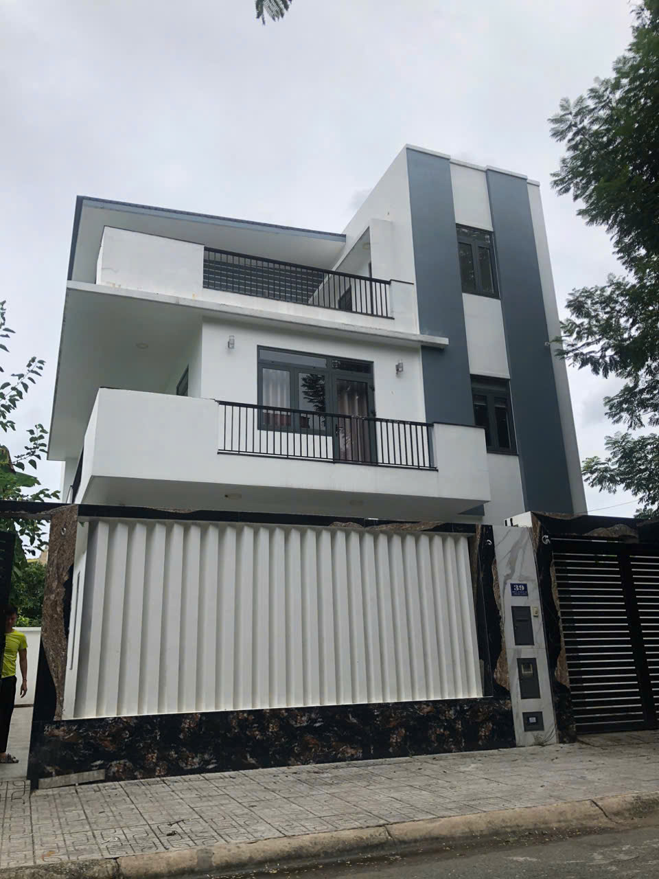 Bán biệt thự 3 tầng KDC Hưng Phú, Đường Liên Phường, P.Phước Long B, Tp.Thủ Đức (Q9)