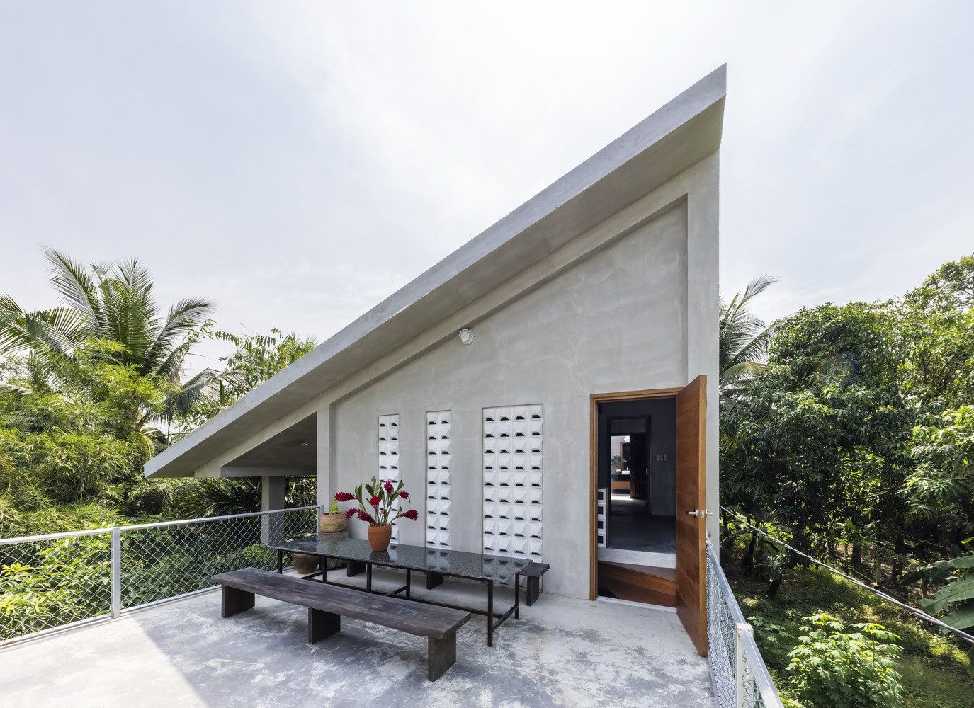 anchor-house-3-126719.jpg