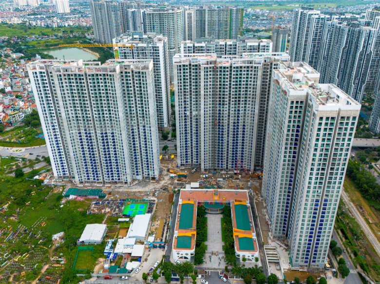 Hai gọng kìm đang "bóp nghẹt" thị trường BĐS 2026 khiến giao dịch có nguy cơ "đóng băng"