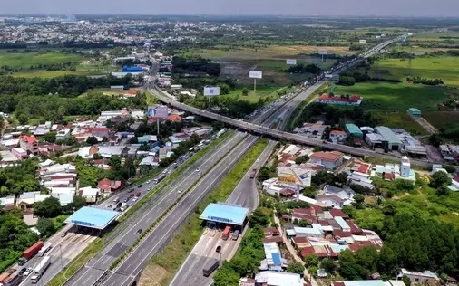 Bổ sung giá dịch vụ sử dụng cao tốc TP.HCM - Long Thành - Dầu Giây