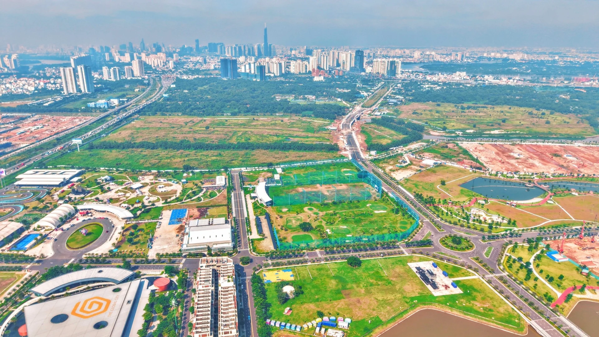 Nhật ký bất động sản 12/12: Lộ diện CĐT Harmonia Bay tại Đà Nẵng, giao 7,6ha đất làm KĐT cạnh sân bay Mường Thanh