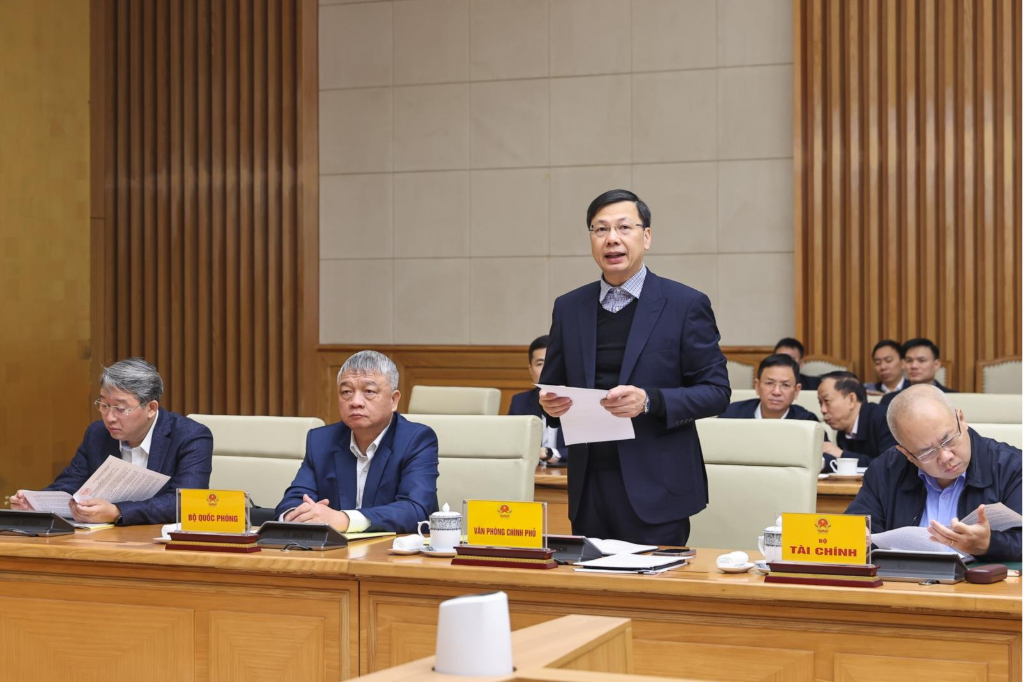 Thủ tướng: Điều chỉnh chính sách nhà ở xã hội, đẩy mạnh nhà cho thuê- Ảnh 3.