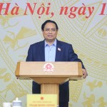 Thủ tướng: Xử lý nghiêm môi giới trái phép, nhận tiền 'chạy suất' nhà ở xã hội