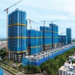 Bất động sản trở lại đường đua