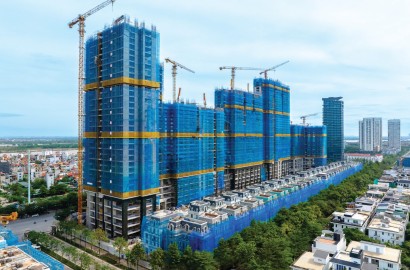 Bất động sản trở lại đường đua