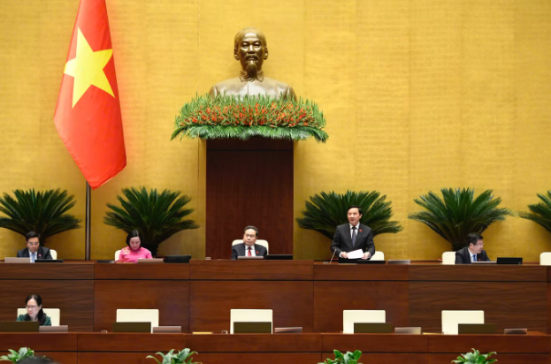 Công chứng giao dịch bất động sản không phụ thuộc địa giới sẽ 'thực hiện theo lộ trình'