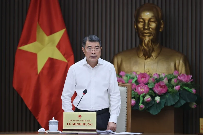 Thủ tướng Lê Minh Hưng cấm cán bộ yêu cầu người dân cung cấp thêm thông tin khi dữ liệu sẵn có