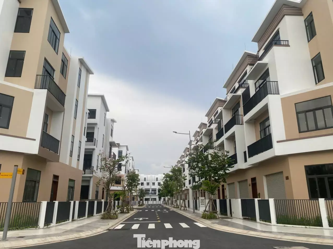 Bất động sản ít bị chi phối bởi các 'cú sốc' ngắn hạn