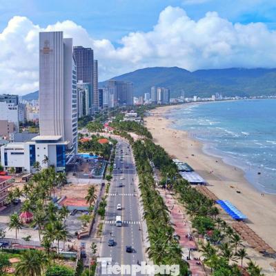 Thị trường đất nền 'xoay trục' về phía Nam