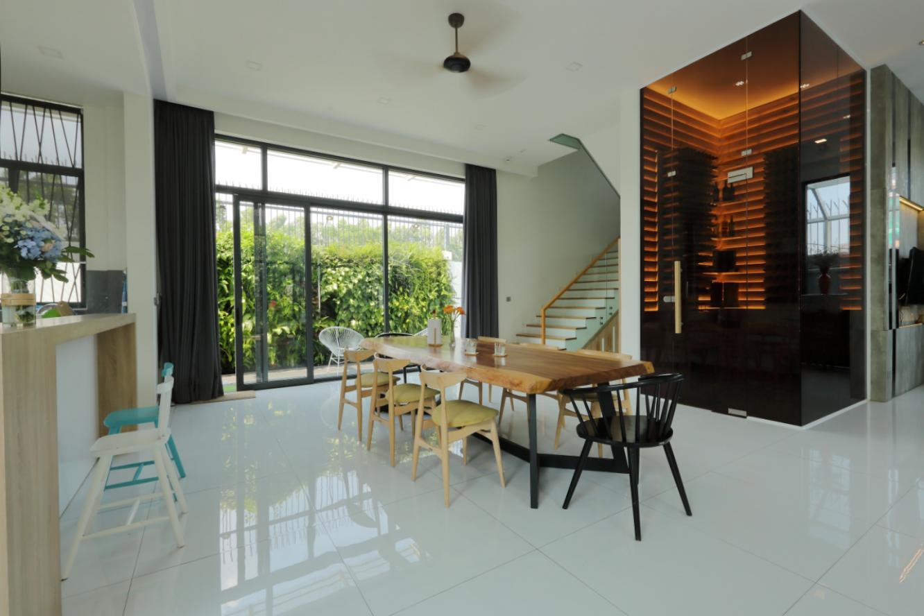 “Hãy cho tôi xem ngôi nhà của bạn và tôi sẽ cho bạn biết bạn là ai”