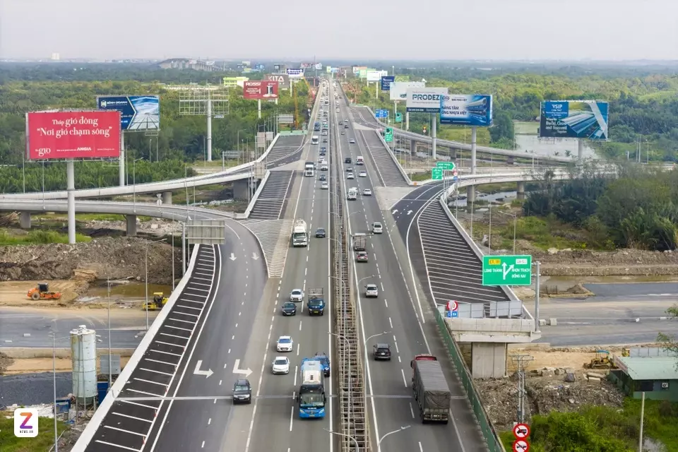 Yêu cầu Vành đai 3, cao tốc Biên Hòa - Vũng Tàu khai thác trước 30/6