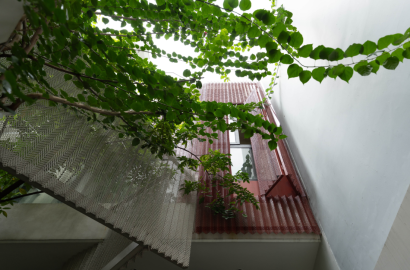 Xây nhà 70m2 trên đất xiên góc TPHCM ưu tiên thiết kế lùi cấp tăng chiều sâu