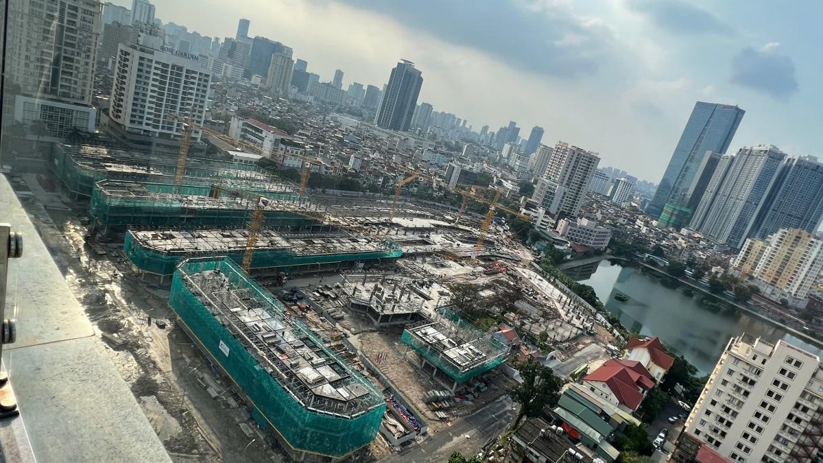 Dòng tiền phân hoá khi nguồn cung bất động sản dồi dào